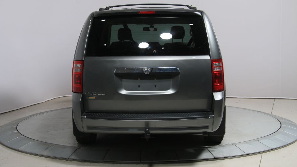 2009 Dodge GR Caravan SE #6