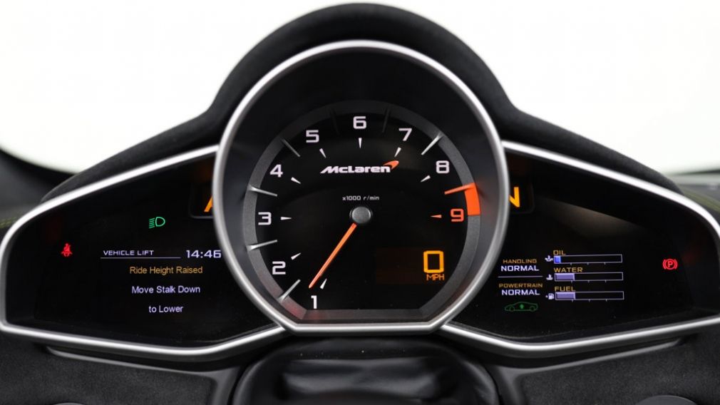 2015 McLaren 650S  #33