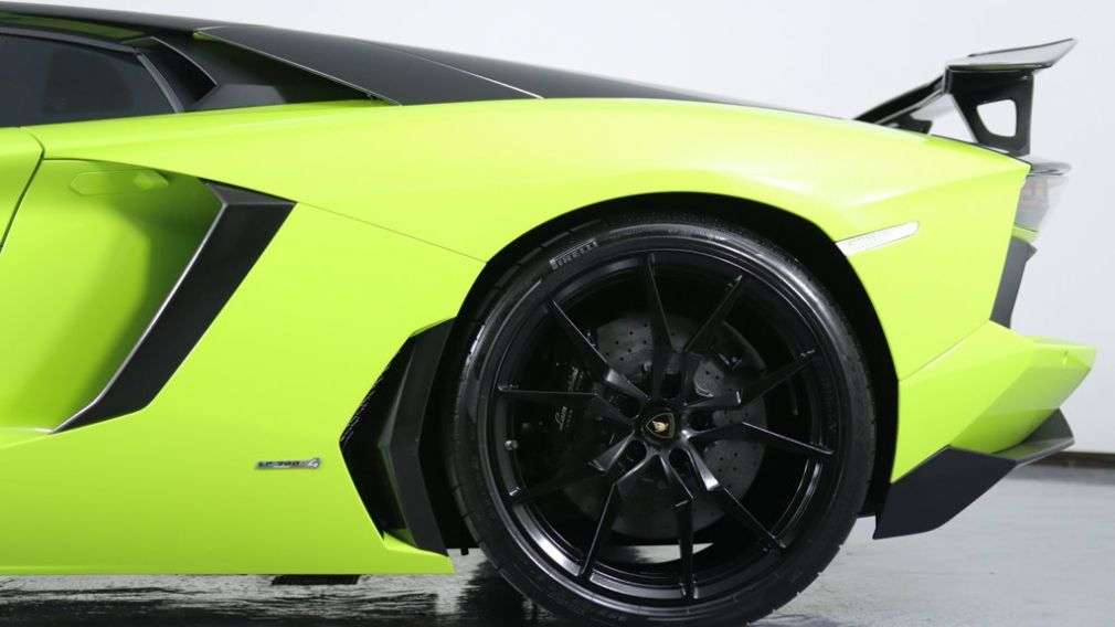 2016 Lamborghini Aventador  #28