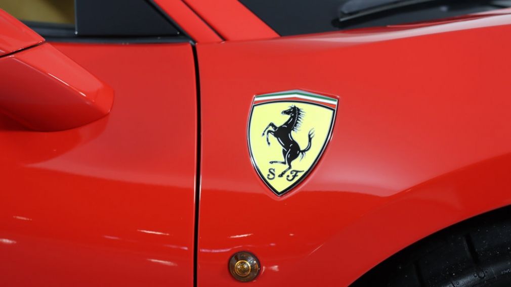 2017 Ferrari 488 Base #15