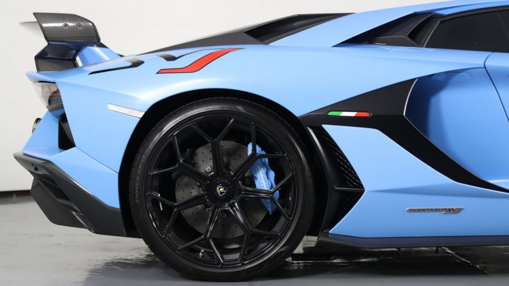 2019 Lamborghini Aventador SVJ #13