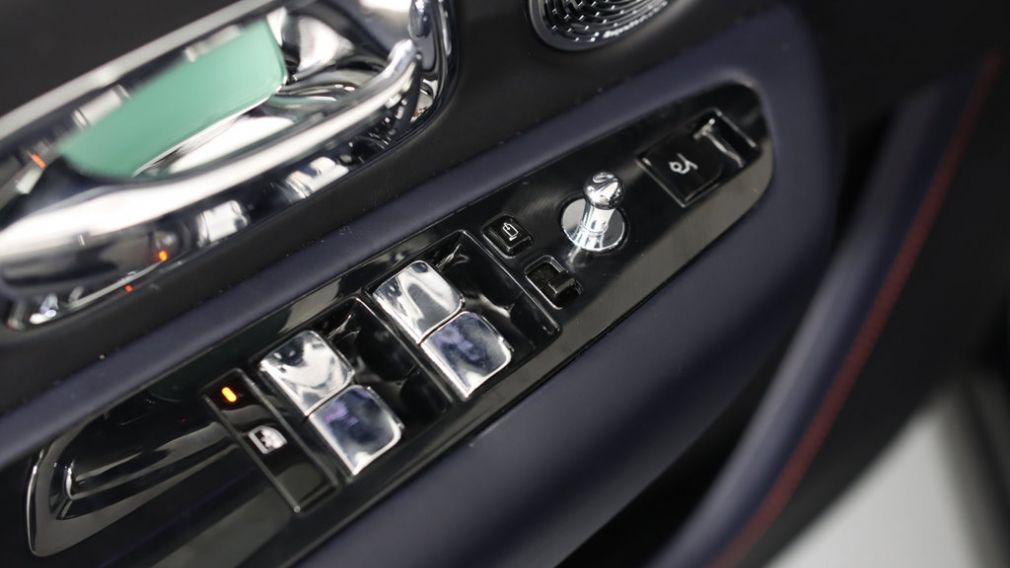 2020 Rolls Royce Cullinan Black Badge #42