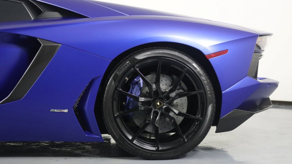 2015 Lamborghini Aventador Roadster #26