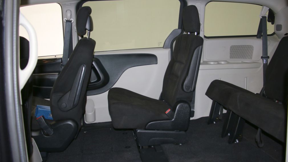 2014 Dodge GR Caravan SXT STOW'N GO AC GR ELECT #19