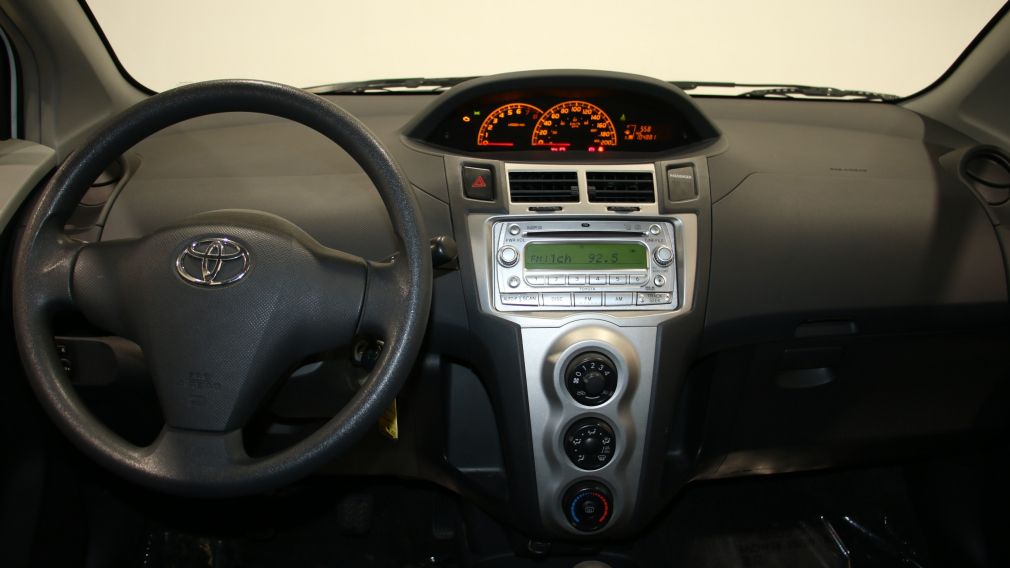 2010 Toyota Yaris LE #10