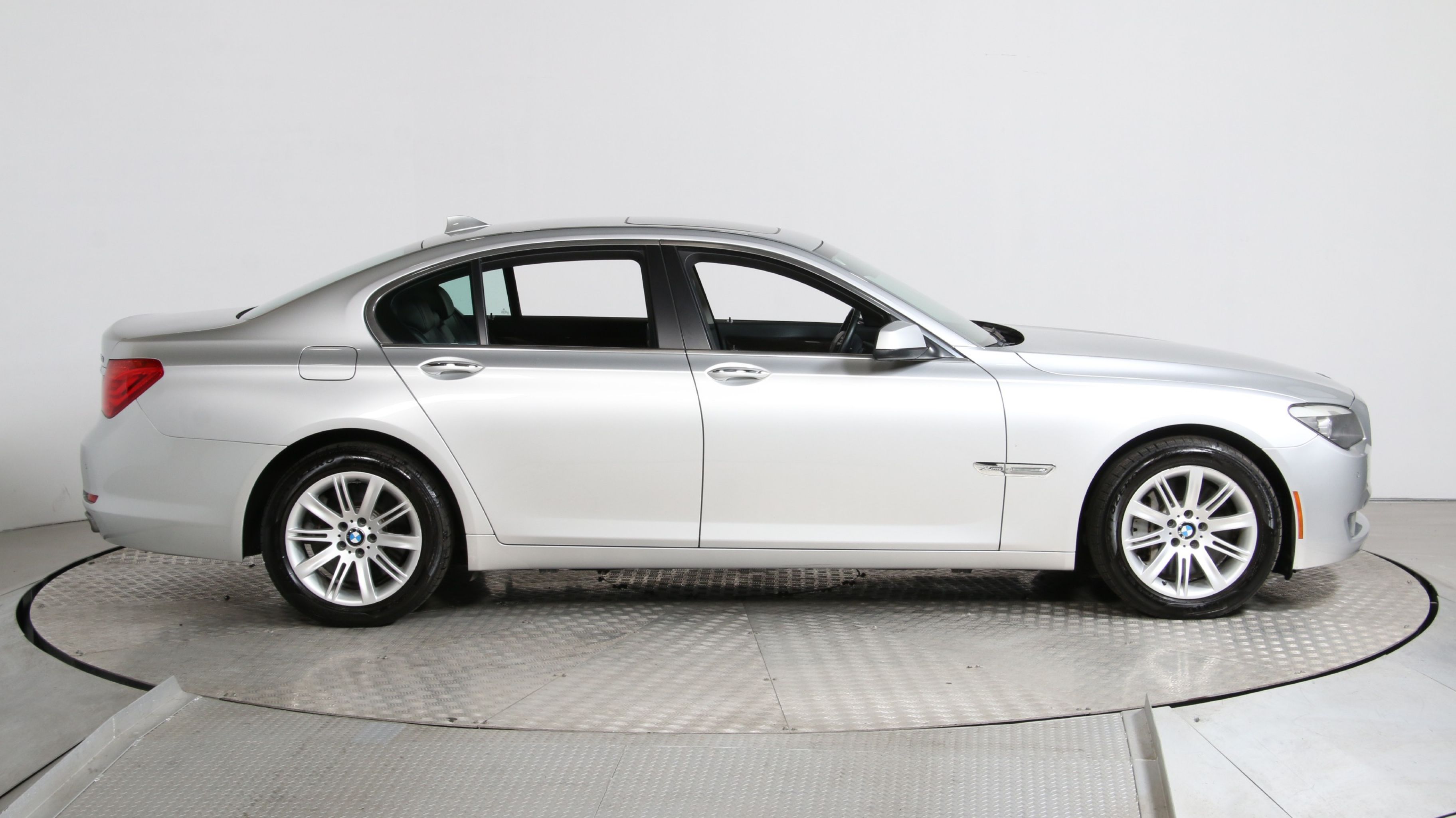 Bmw 750i 2012