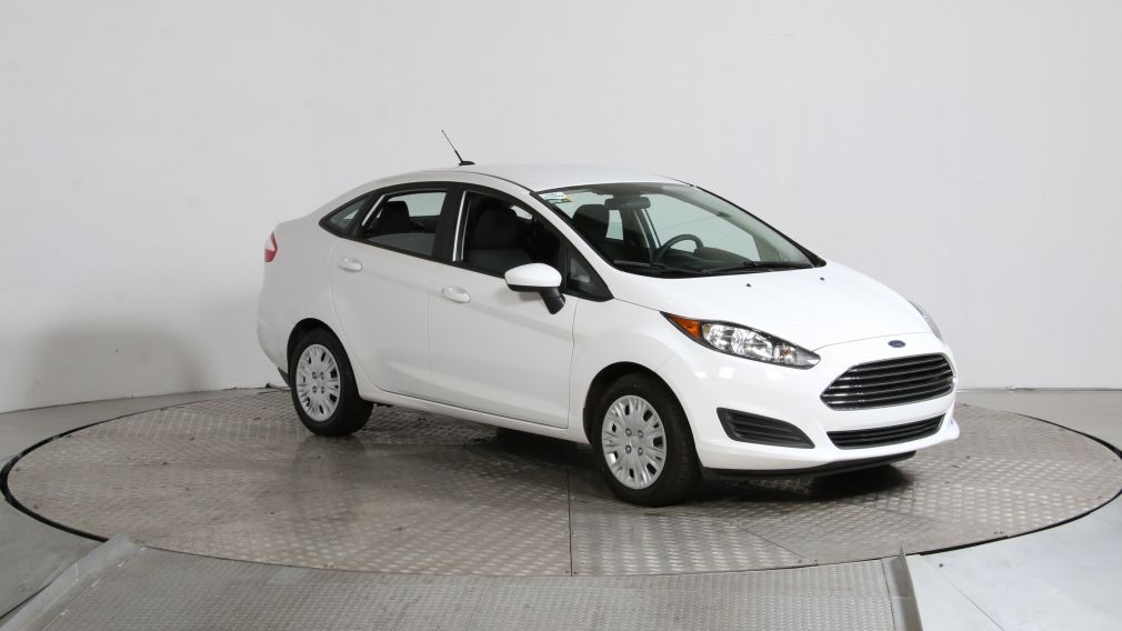 2015 Ford Fiesta S A/C BLUETHOOT BAS KILOMÈTRAGE #0