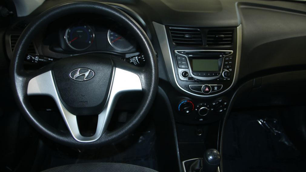2013 Hyundai Accent L #13