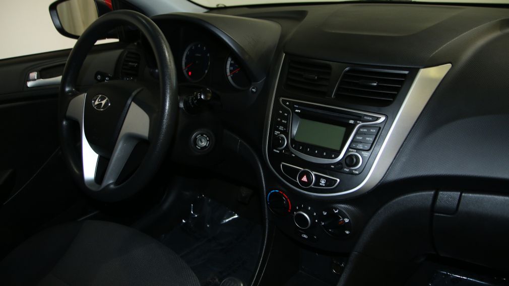 2013 Hyundai Accent L #20