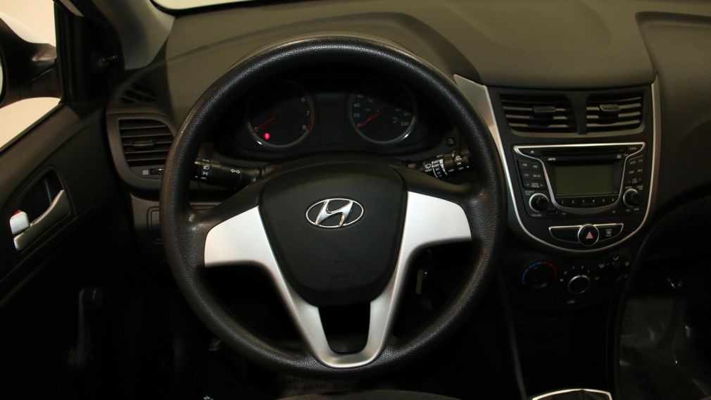 2013 Hyundai Accent L #12