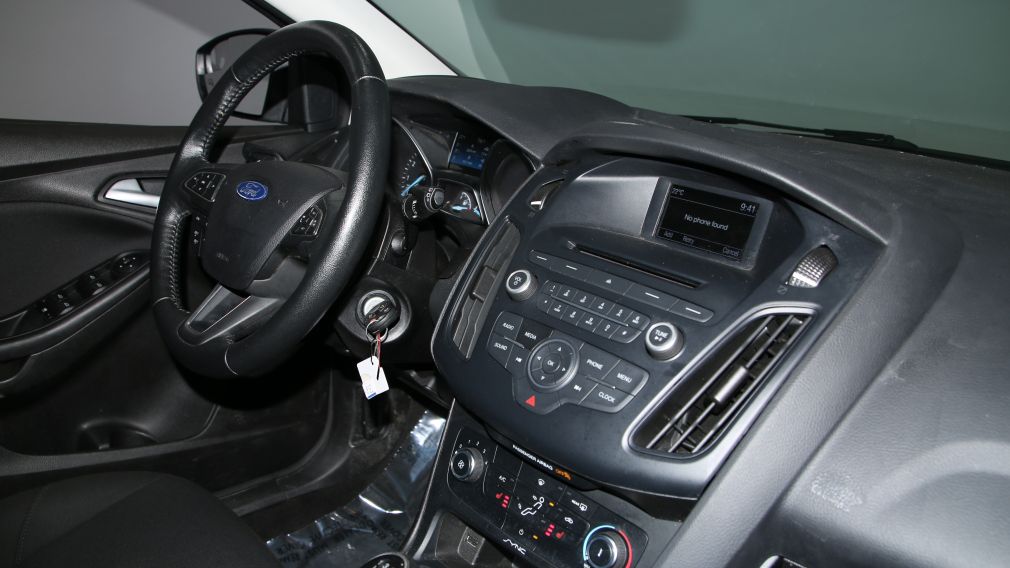 2015 Ford Focus SE AC CRUISE BLUETOOTH #59