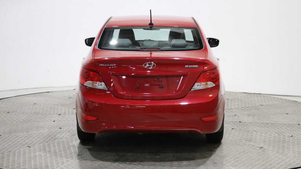 2013 Hyundai Accent L #32