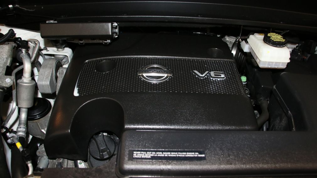 2015 Nissan Pathfinder SV 4WD 7 PASSAGERS #28