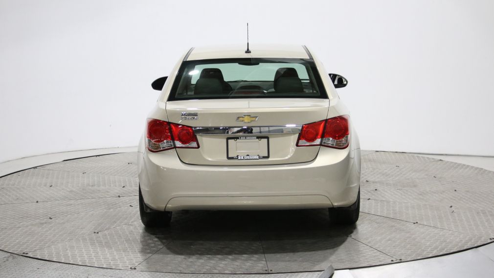 2011 Chevrolet Cruze LS #30