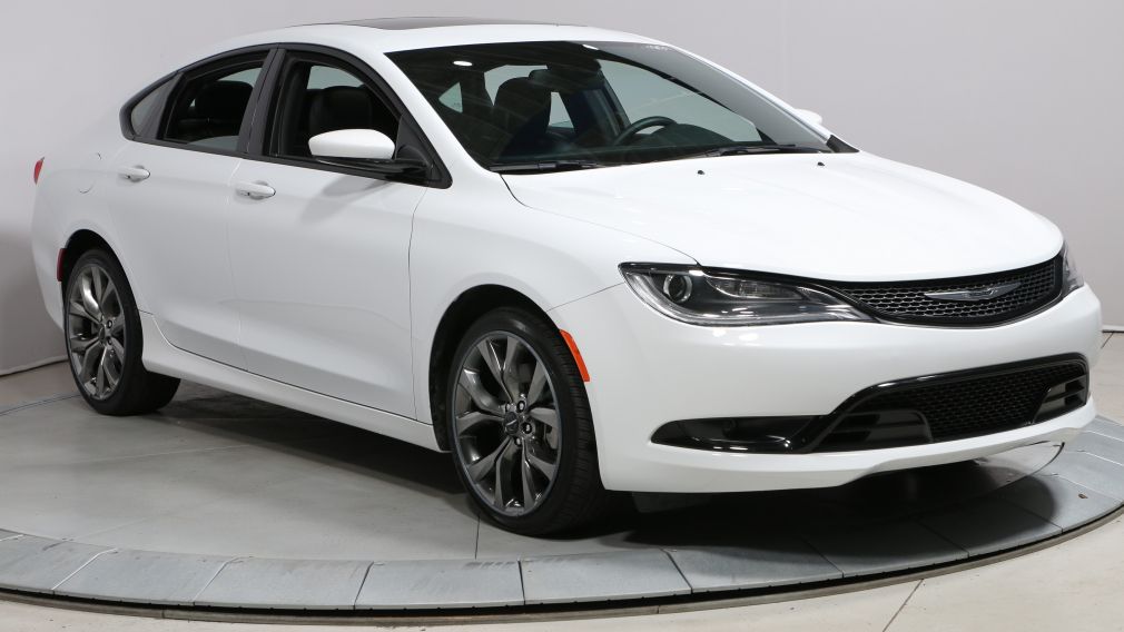 2016 Chrysler 200 S GPS Cuir Pano Demarreur Bluetooth UConnect #0