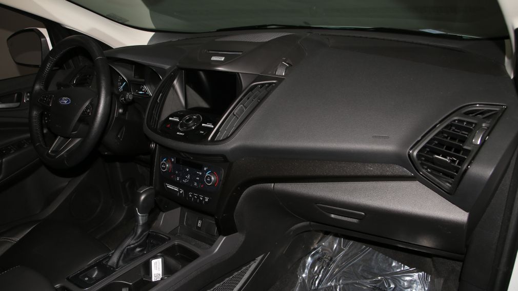 2017 Ford Escape TITANIUM 4WD TOIT CUIR NAV MAGS #26