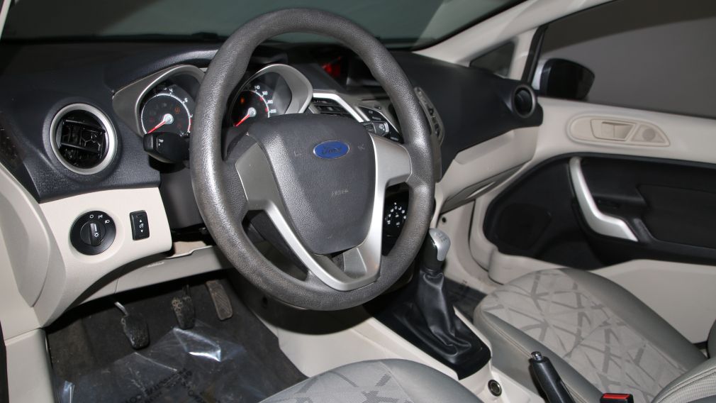 2011 Ford Fiesta SE A/C GR ELECT #9