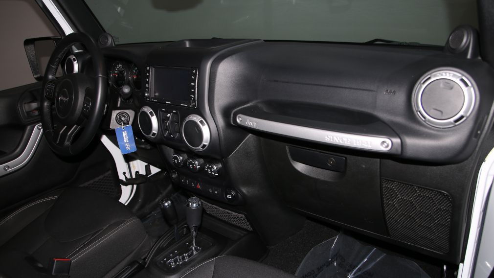 2014 Jeep Wrangler Unlimited Sahara 4X4 AUTO A/C 2TOITS BANC CHAUFFANTS MAGS #25