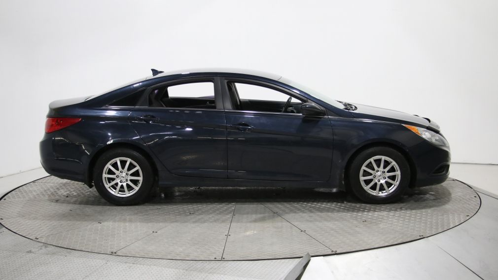 2011 Hyundai Sonata GL #7