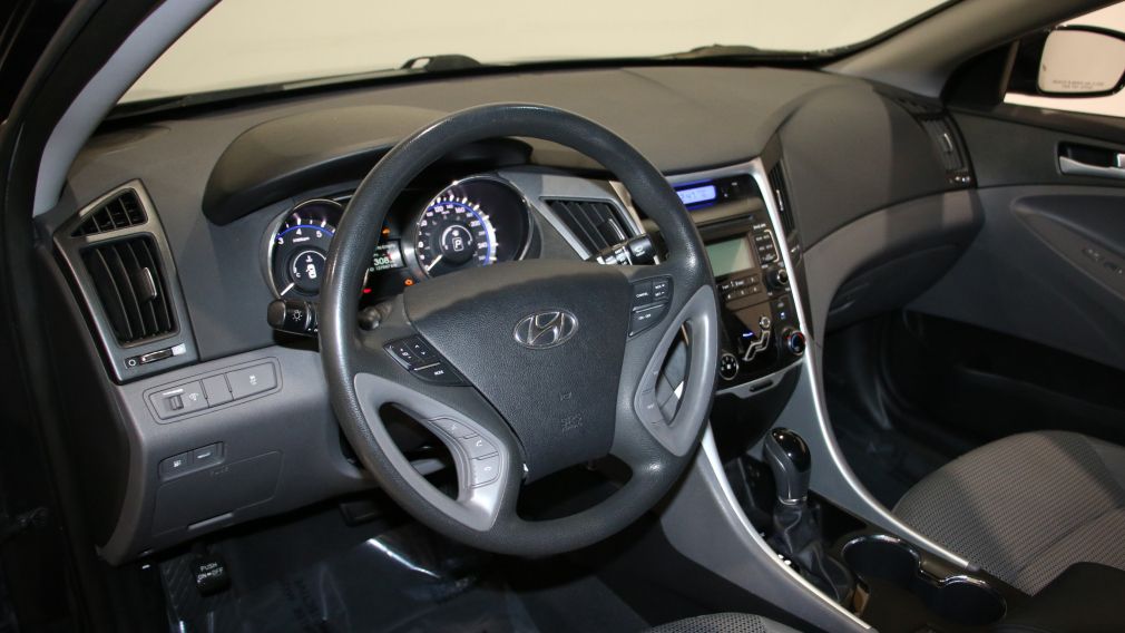 2011 Hyundai Sonata GL #8