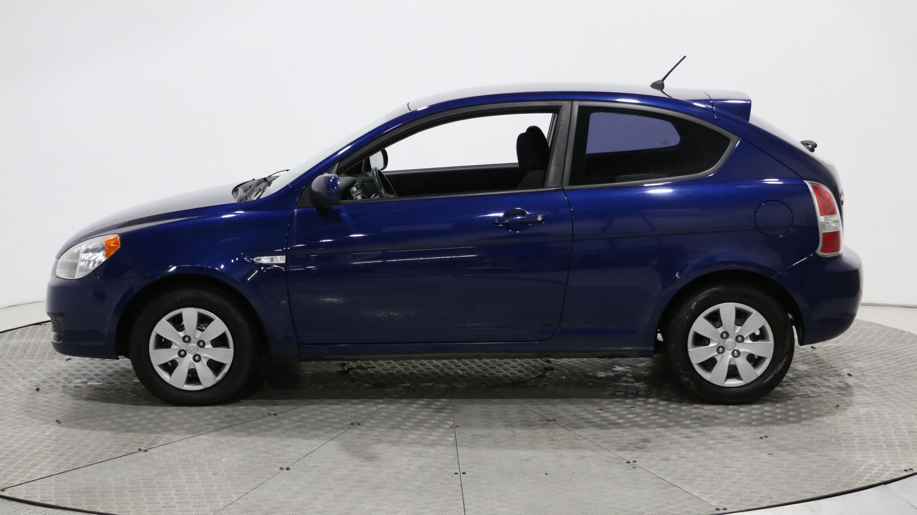 Hyundai Accent 2010 HATCHBACK GL A/C GR ÉLECT usagée et d’occasion à ...