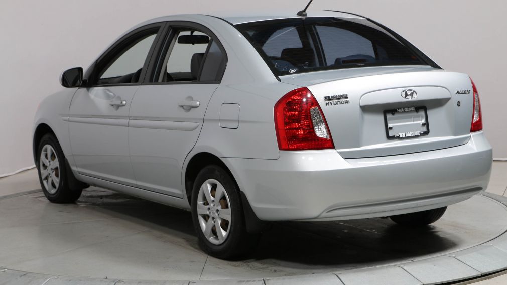 2010 Hyundai Accent L #5