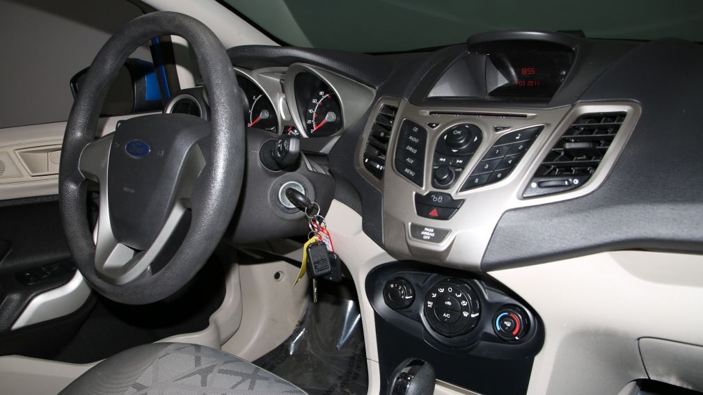 2012 Ford Fiesta SE A/C GR ELECT #21