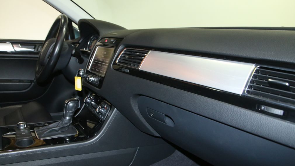 2011 Volkswagen Touareg Comfortline AUTO A/C CRUISE BLUETOOTH #28