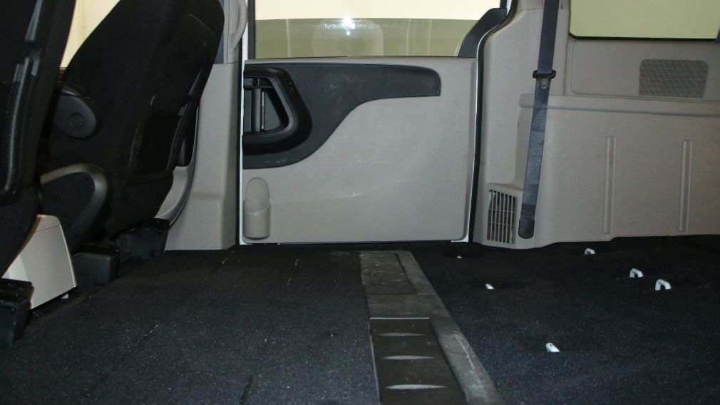 2015 Dodge GR Caravan SXT 7 PASS A/C CRUISE CONTROL GRP ELECT #37