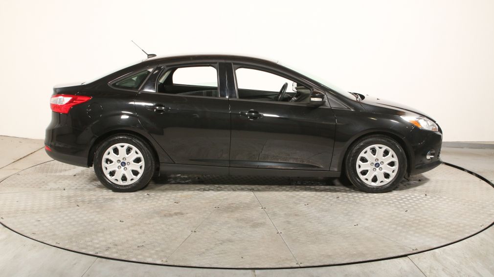 2012 Ford Focus SE A/C GR ELECT #7