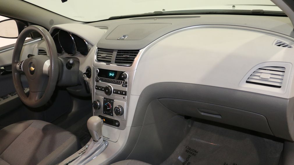 2011 Chevrolet Malibu LS A/C #20