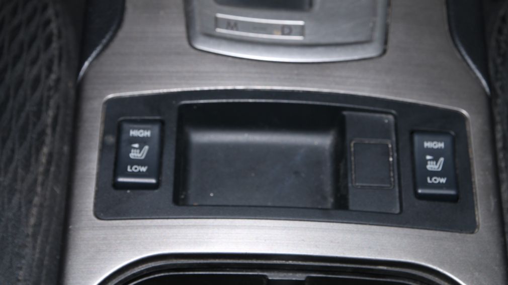 2010 Subaru Outback Premium A/C GR ELECT MAGS #16
