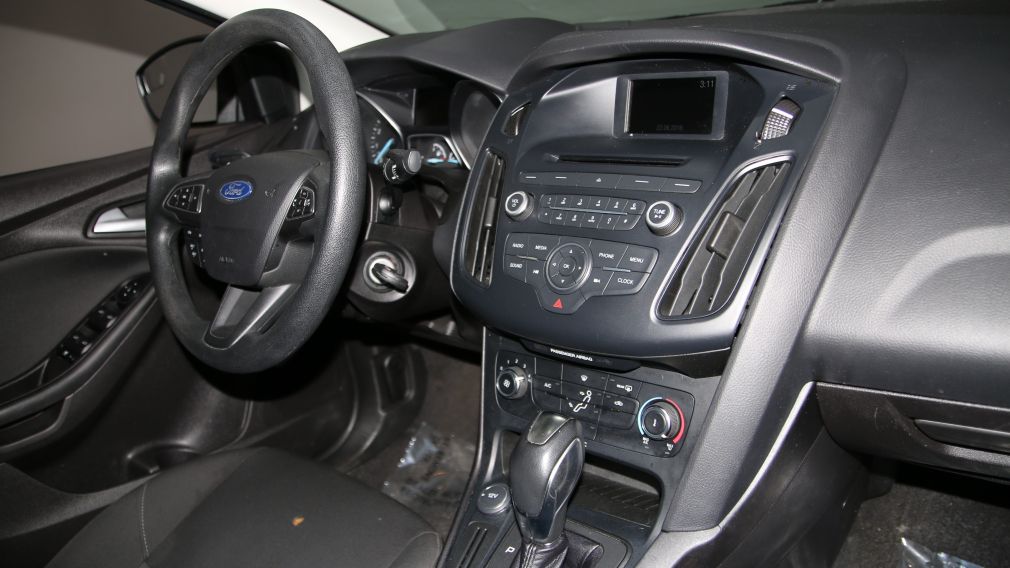 2015 Ford Focus SE A/C  GR ELECT BLUETOOTH #20