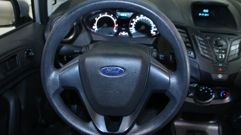 2014 Ford Fiesta S #10