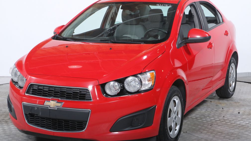 2013 Chevrolet Sonic LS MANUELLE 4 PORTE  BERLINE #2