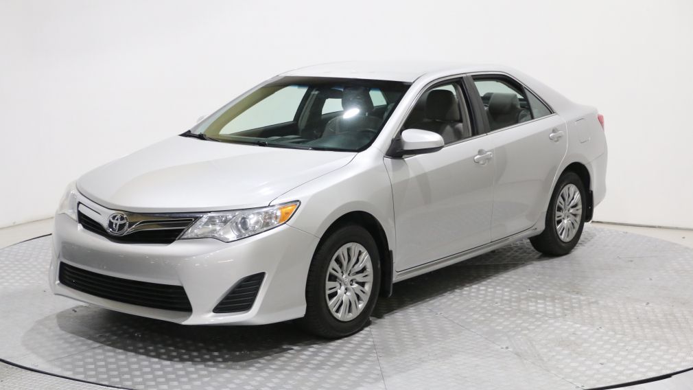 2014 Toyota Camry LE #3