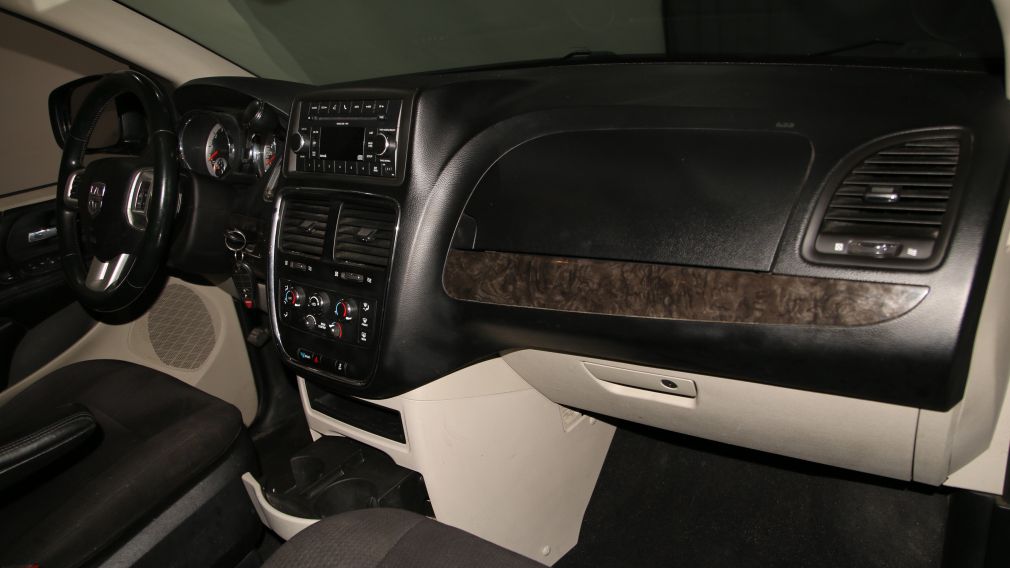 2011 Dodge GR Caravan SE A/C GR ELECT #20