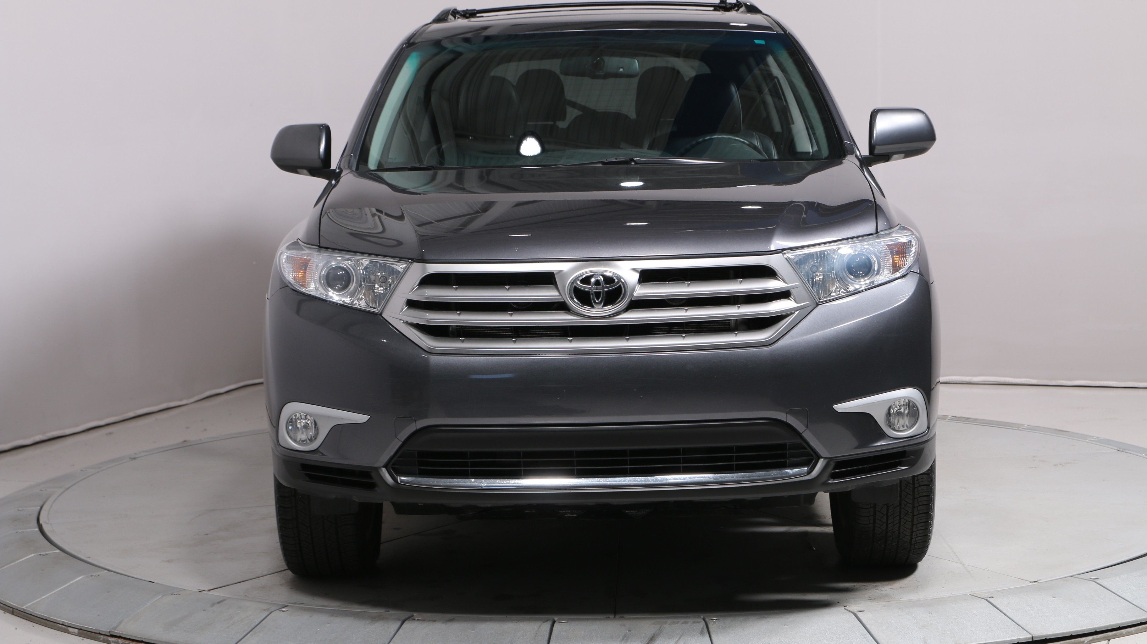 Toyota highlander 7 мест