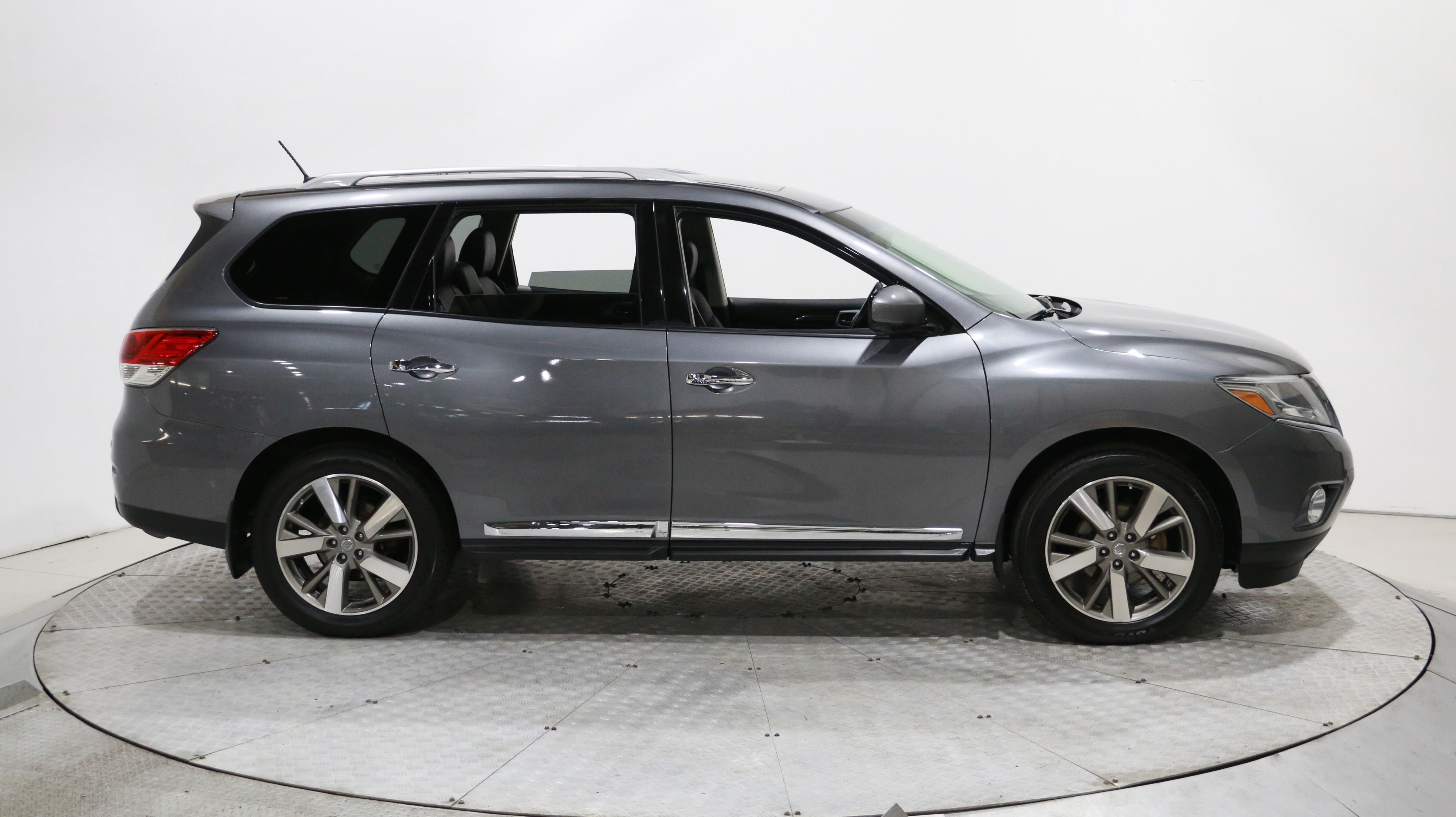 Nissan Pathfinder 2016 Platinum 4WD NAV TOIT MAGS CAM DE RECULE 7 