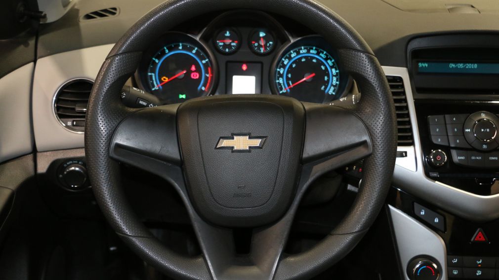 2011 Chevrolet Cruze LS #13