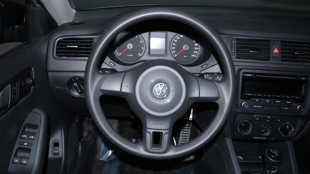 2013 Volkswagen Jetta Trendline #9