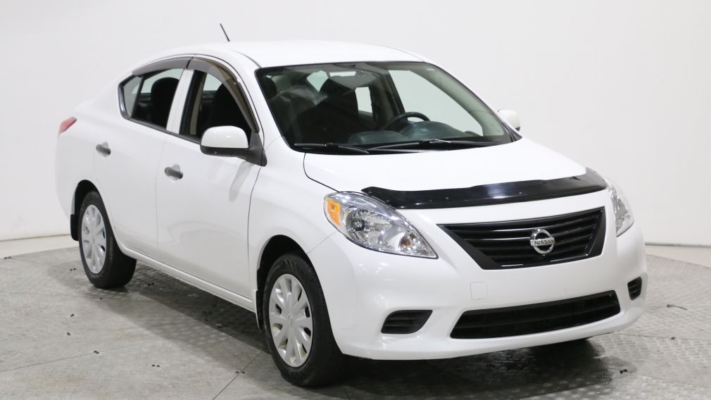 2014 Nissan Versa S TRES PROPRE DE BASE MANUELLE AUX/CD AM/FM #0