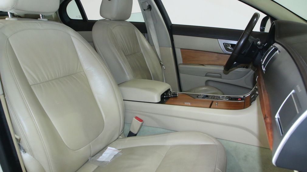 2010 Jaguar XF Luxury CUIR TOIT GRP ELEC #30