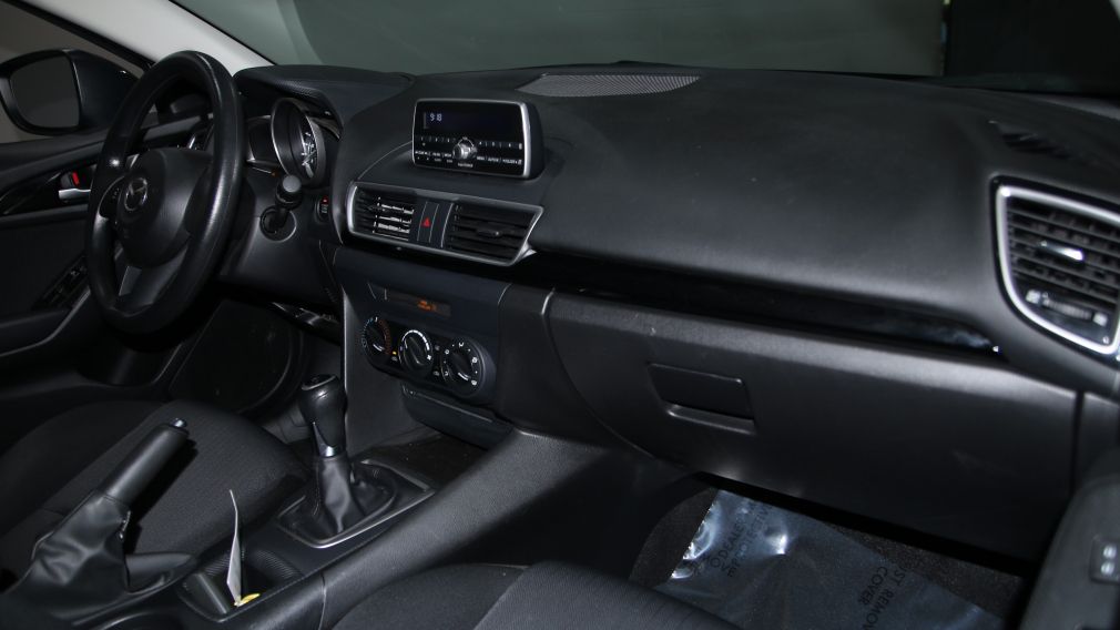 2015 Mazda 3 SPORT GX #19