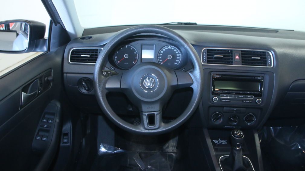 2014 Volkswagen Jetta Trendline MANUELLE, BAS KILOMÈTRAGE #0