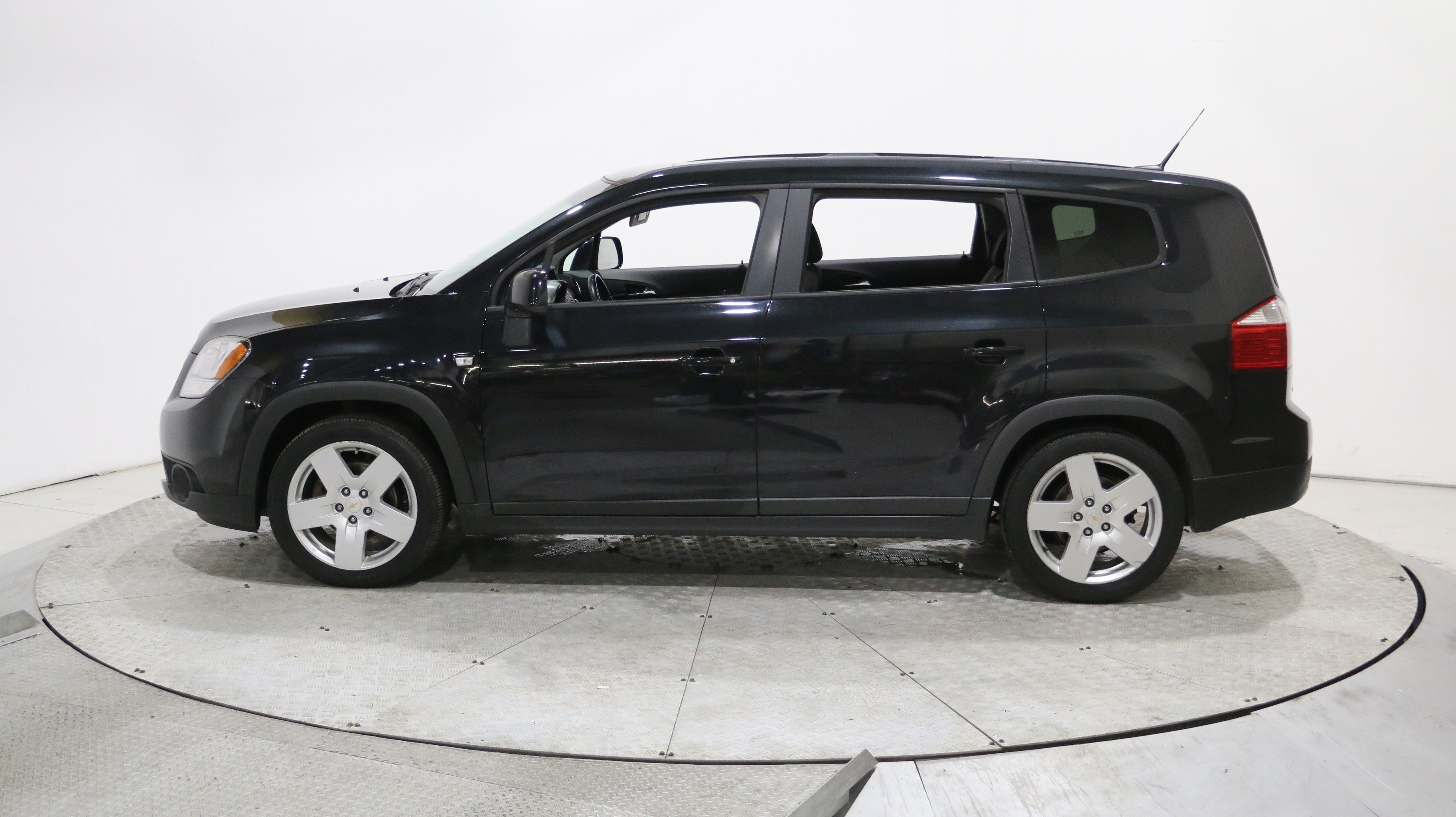 Chevrolet Orlando 2013 2 LT AUTO A/C TOIT MAGS 18" 7