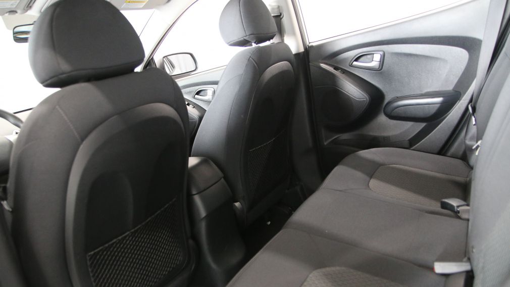 2011 Hyundai Tucson L AUTO A/C #16