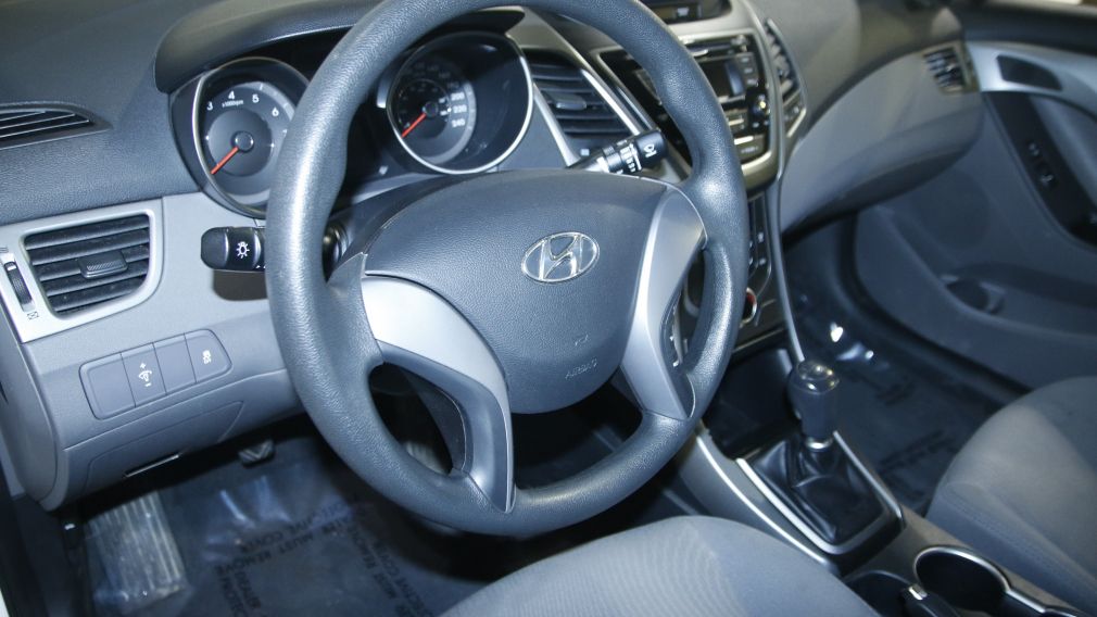 2016 Hyundai Elantra L MANUELLE VITRES/  PORTE ELEC #6