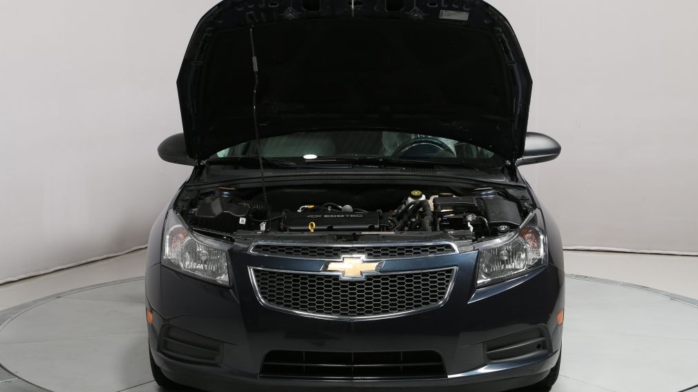 2014 Chevrolet Cruze LS AUTO #23