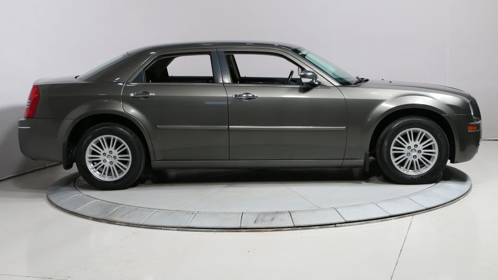 2010 Chrysler 300 Touring AUTO A/C MAGS #7